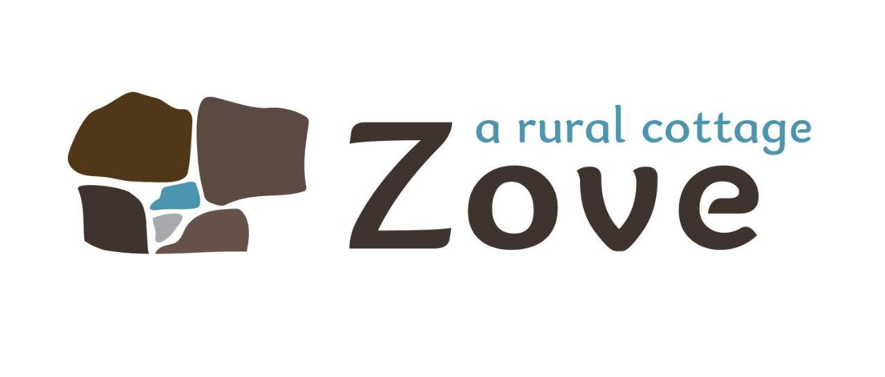 Zove Rural Cottage With Garden Views K'arashamb Zewnętrze zdjęcie